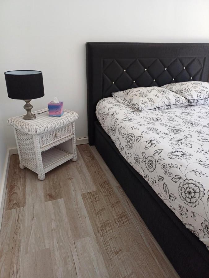 Margaux Bed and Breakfast Le Plan-de-la-Tour Εξωτερικό φωτογραφία